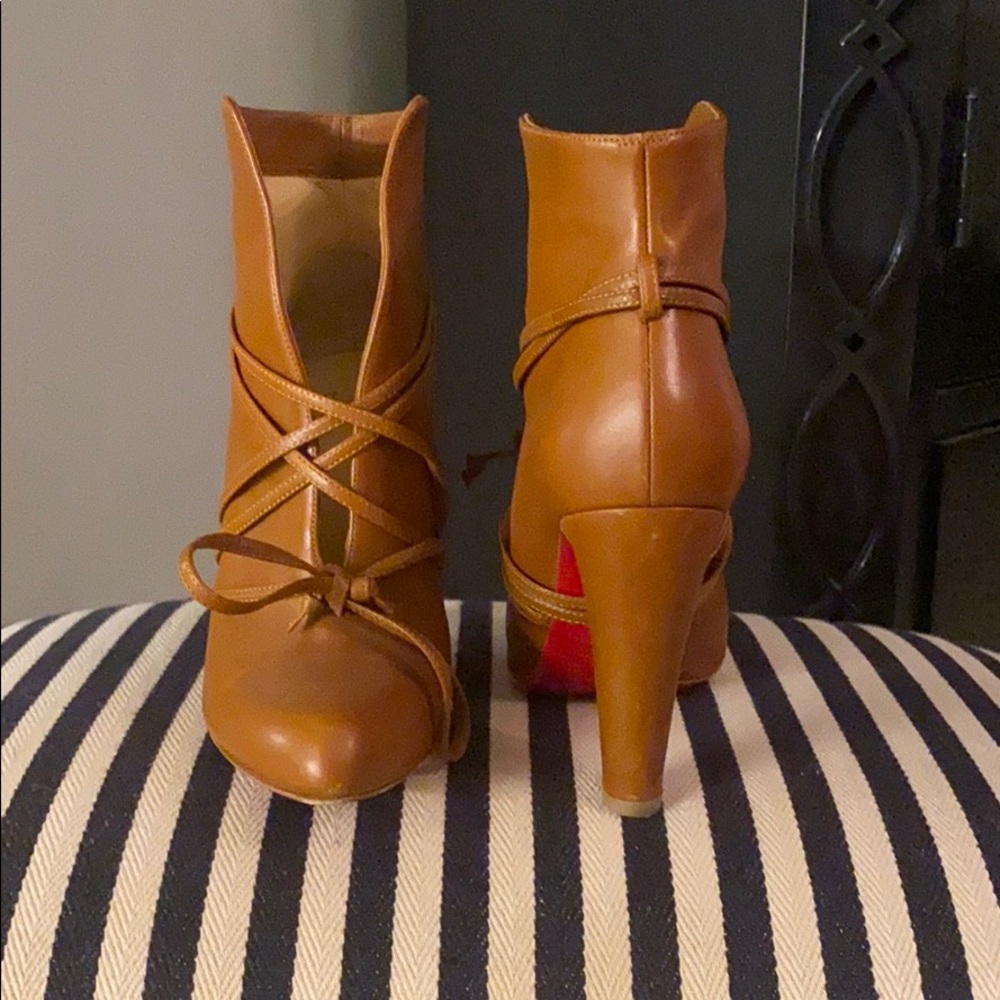 Christian Louboutin saddle brown tie bootie